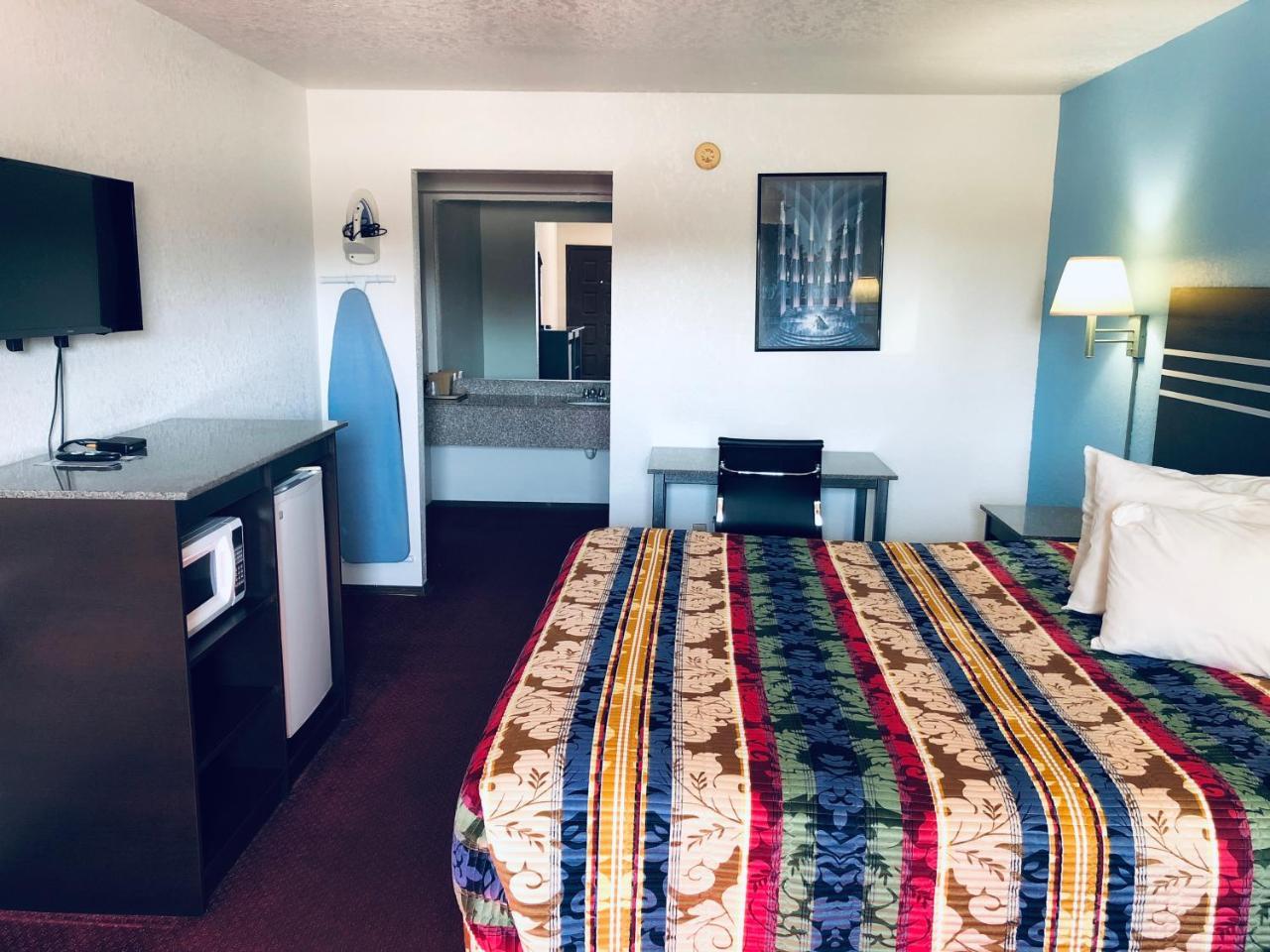 Meridian Inn Oklahoma City Airport 外观 照片